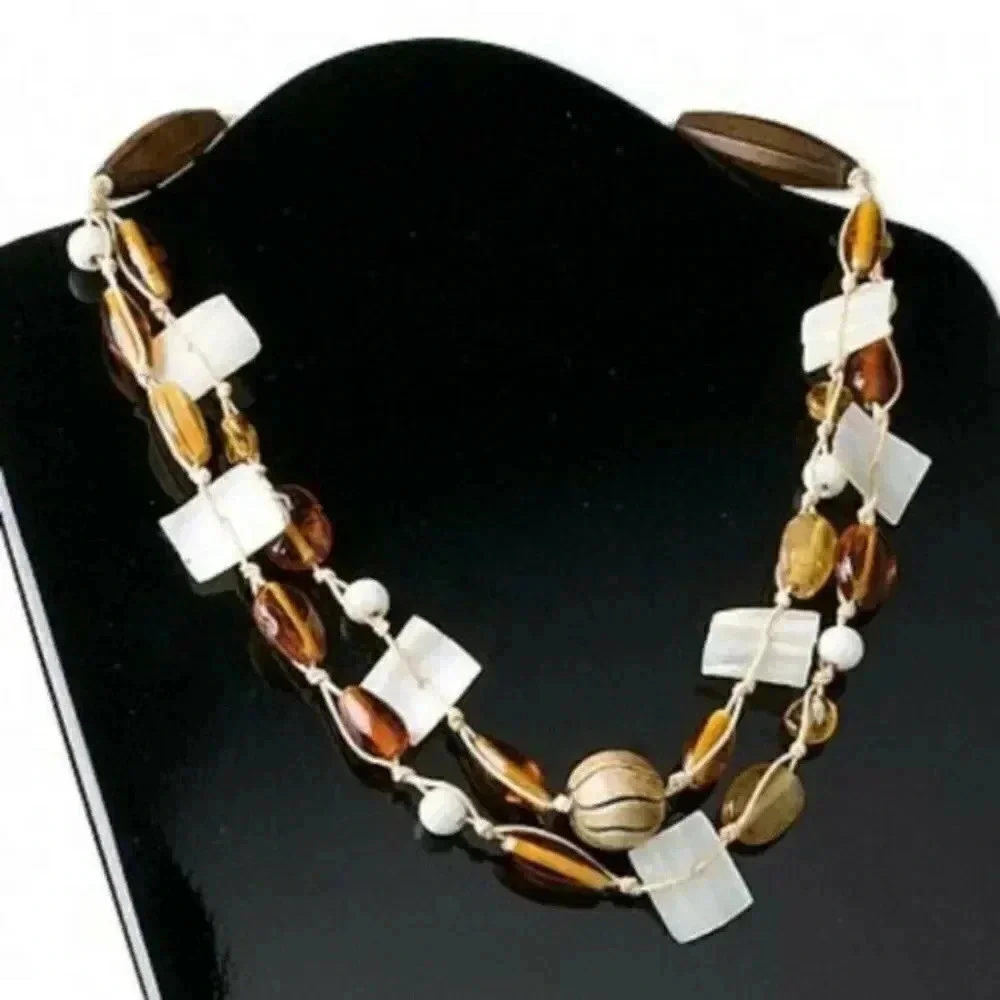 Handcrafted India Glass Horn Mother of Pearl Beads Necklace